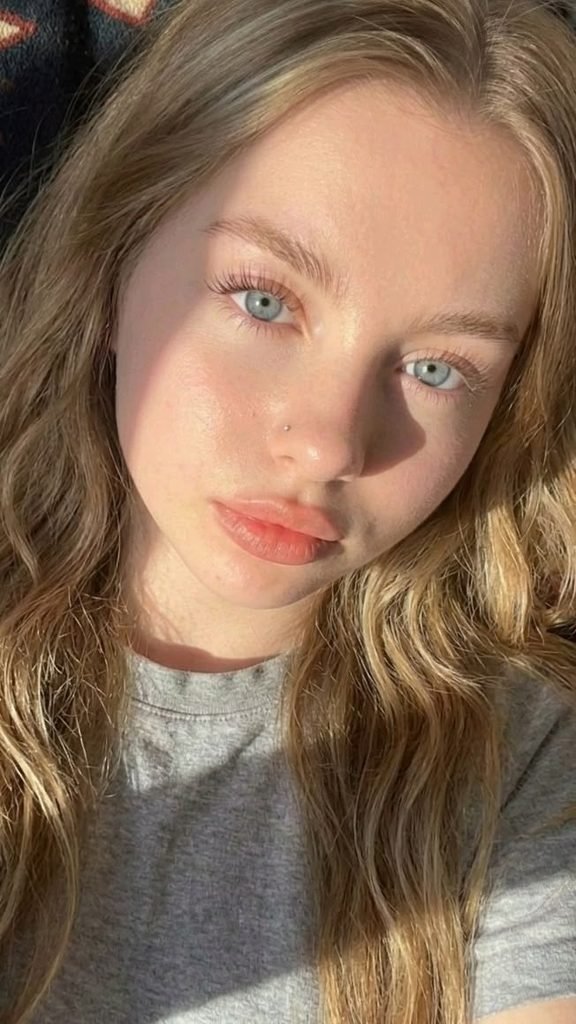 Clara